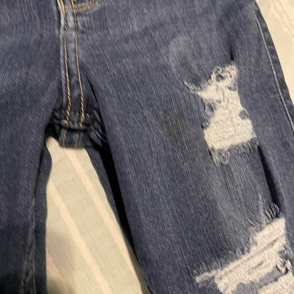 Hollister Jeans Hollister Ripped Skinny Ankle Jeans Poshmark